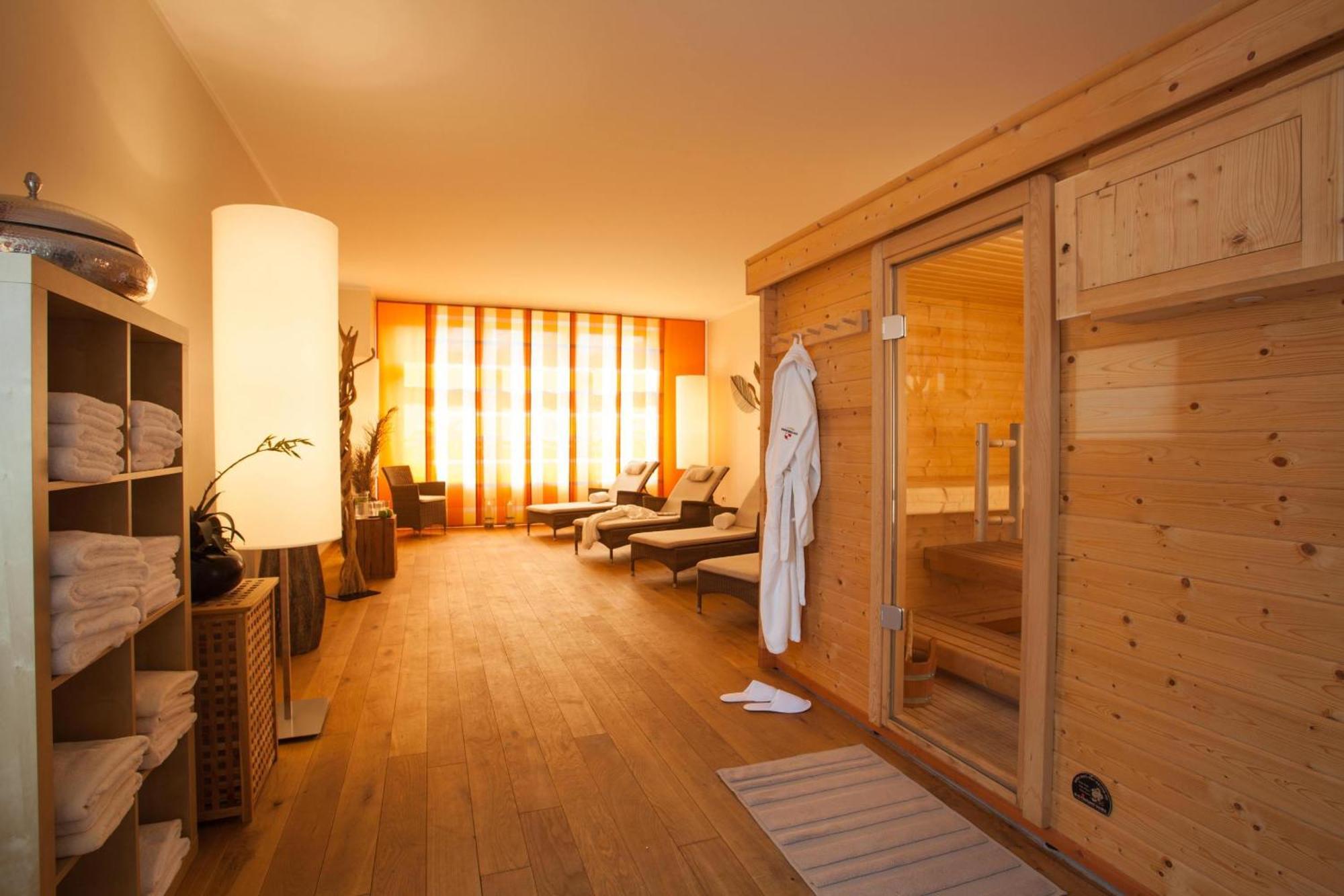 Hotel Barnimer Hof Wandlitz Kültér fotó